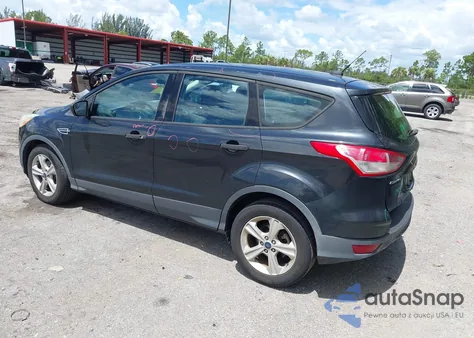 2015 Ford Escape S z USA, uszkodzony, nr VIN 1FMCU0F76FUC10699